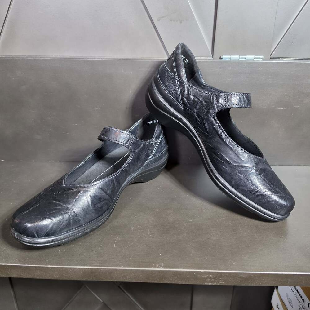 Romika (Black) Leather Mary Jane Shoes, Size 8-8.5 US New